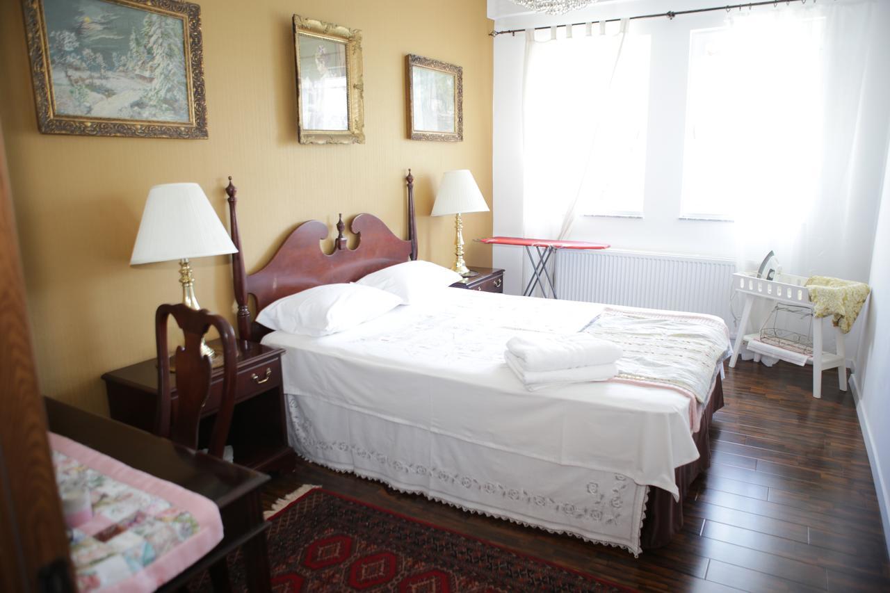 Apartment Nesti In Pristina Kosovo Exterior photo